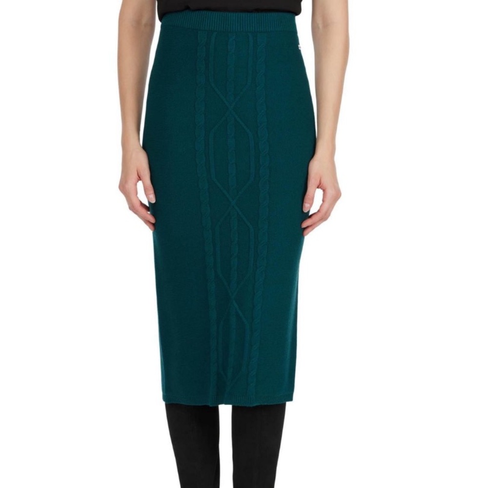 So nice kneeted skit, Mexx, size S